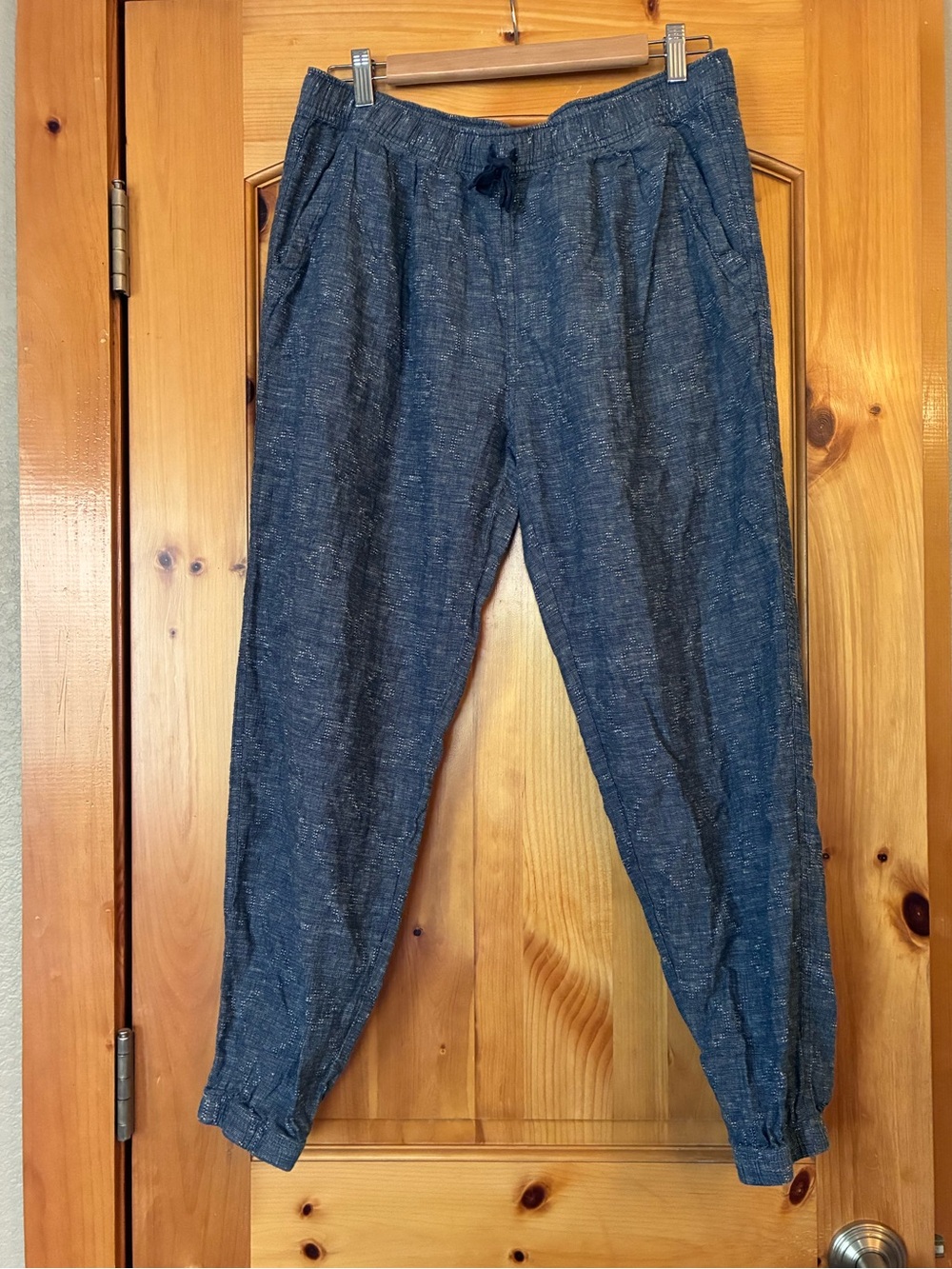 Patagonia Women's Navy and White Print Hemp and Organic Cotton Beach Pants